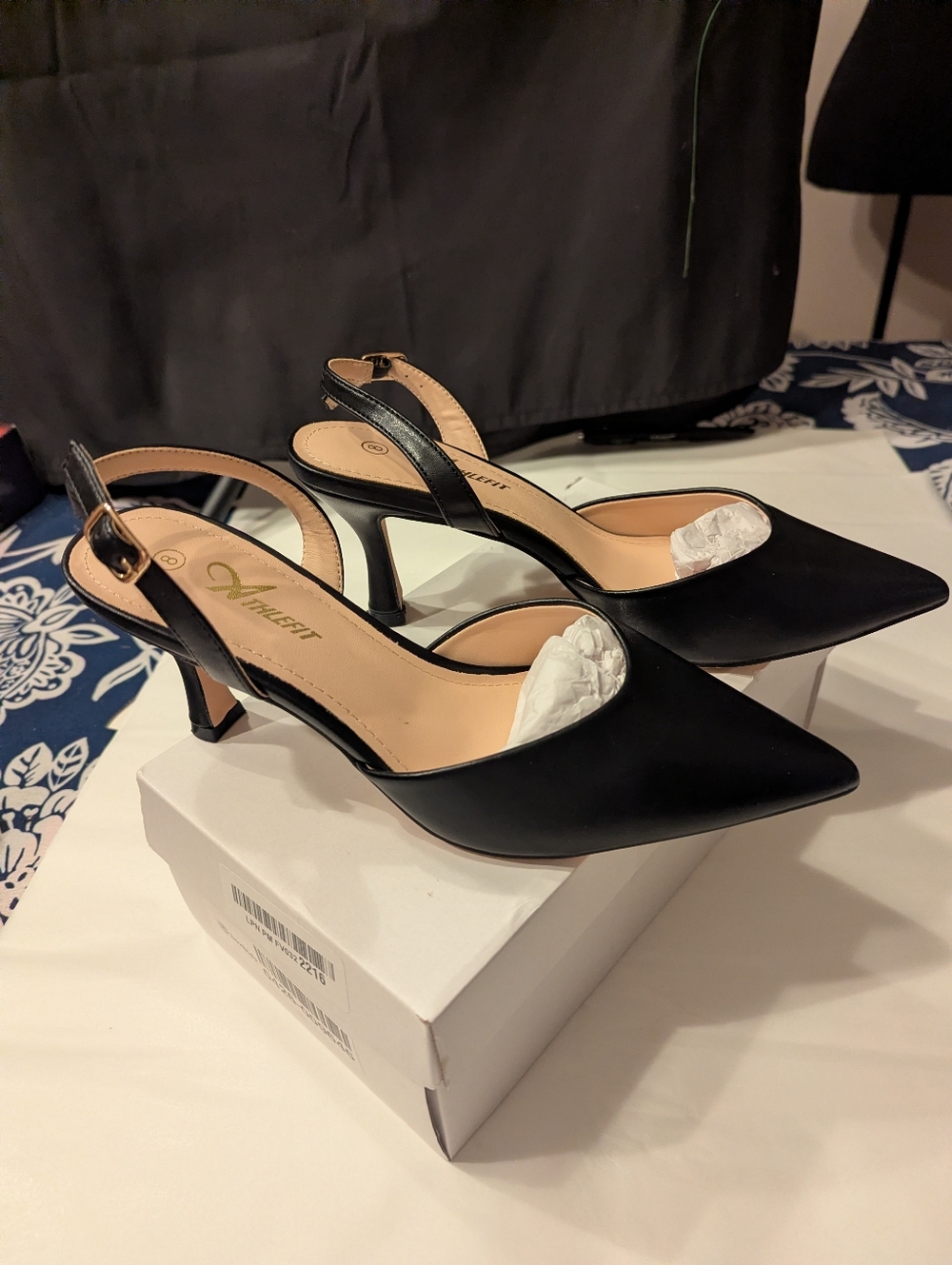 Athlefit Black Size 8 Pointed Toe Slingback Kitten Heels Open Box